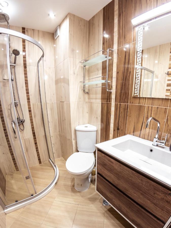 Bright 1Bdr Apartment With A Balcony 소피아 외부 사진